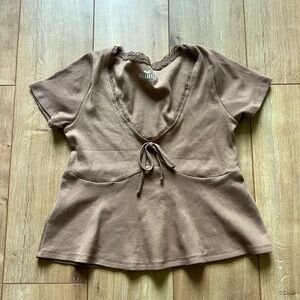 [UNWORN] Hollister Easy Lace Trim Peplum Top